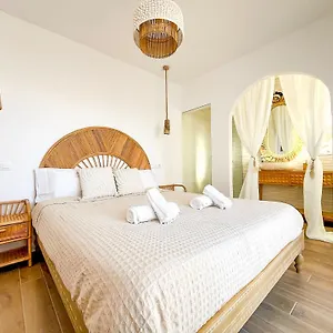Maison d'hôtes Chakra House Fuerteventura - Affordable In A Cozy, Corralejo